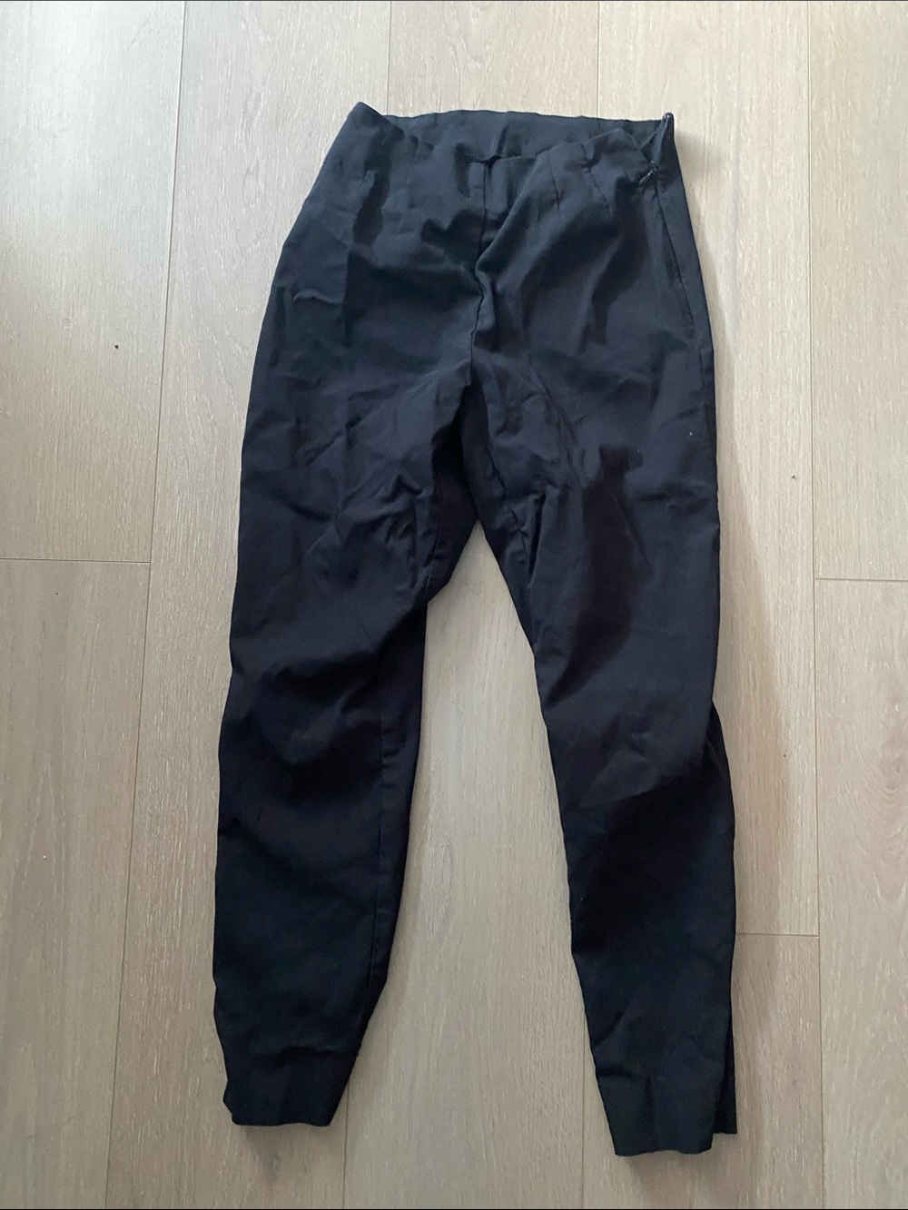 Dress capri pants